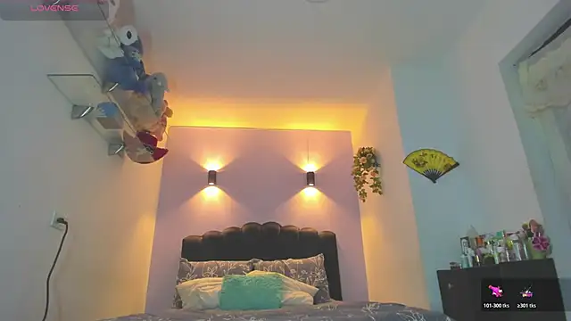 Sofia Clauss  online show from May 27, 4:31 am