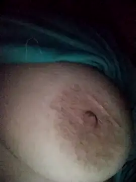 Snapshot of riam_nm chatting on February 15, 11:58 pm riam nm online show from February 15, 11:58 pm