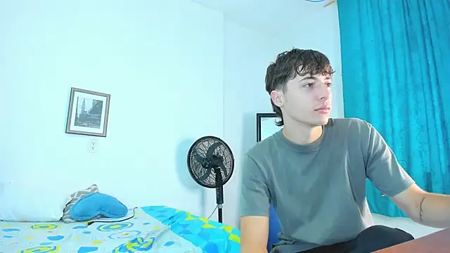 AlessandroDybala online show from March 24, 12:32 pm