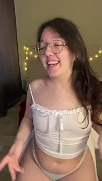 Snapshot of emigooflordXD chatting on March 7, 5:37 am emigooflordXD online show from March 7, 5:37 am