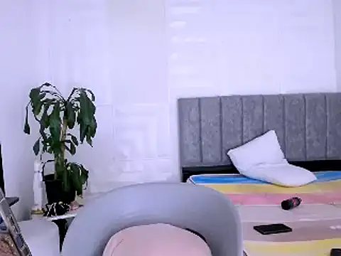 Snapshot of nataly_red chatting on December 28, 8:36 pm nataly red online show from December 28, 8:36 pm