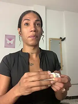 turabbitxx online show from February 17, 4:13 pm