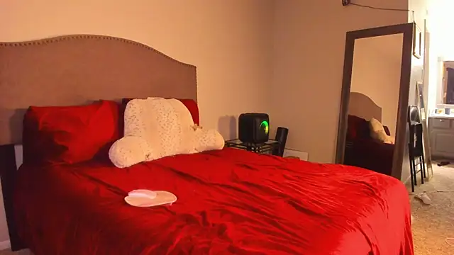 yiauana online show from January 10, 3:19 am