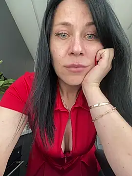 CuteNata online show from May 17, 11:06 am