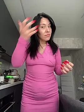 CuteNata online show from May 25, 11:05 am
