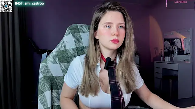 Ameliia castro online show from December 2, 7:03 am