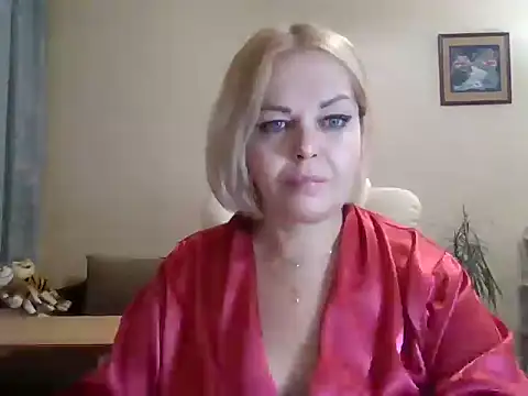 SofiyaPetrova online show from November 5, 1:05 am