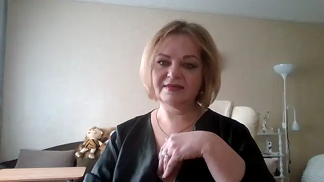 SofiyaPetrova online show from April 6, 9:10 am