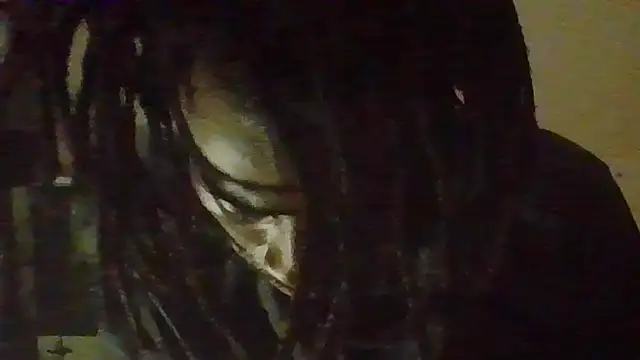 Snapshot of razzynolight chatting on November 11, 4:23 am razzynolight online show from November 11, 4:23 am