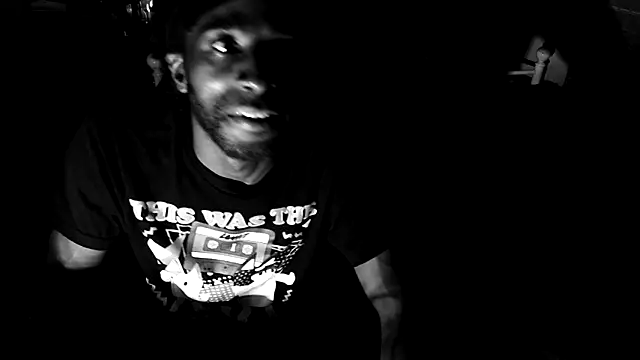 razzynolight online show from April 16, 9:21 am