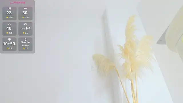 dollface17 online show from March 28, 1:49 am