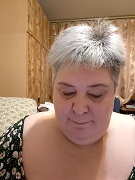 Baunti5555 online show from December 2, 5:57 am