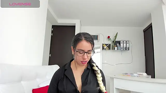 susana monroy online show from February 23, 6:27 pm