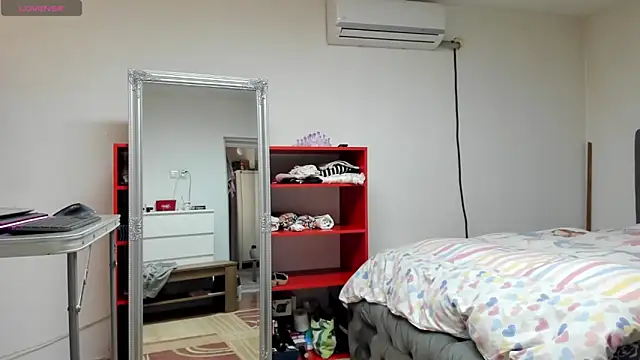 supermanboy94 online show from March 10, 7:10 am