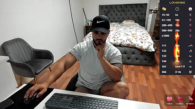 supermanboy94 online show from September 25, 5:44 am