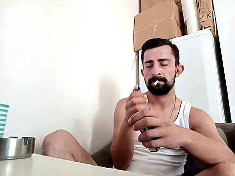 milfhuntertr online show from September 13, 7:19 am