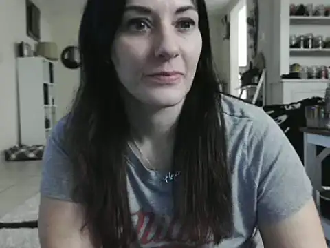Snapshot of CrystalLakeXO chatting on December 26, 9:22 am CrystalLakeXO online show from December 26, 9:22 am