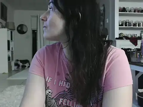 Snapshot of CrystalLakeXO chatting on December 27, 9:39 am CrystalLakeXO online show from December 27, 9:39 am