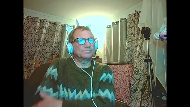 coryassman online show from February 26, 11:31 am