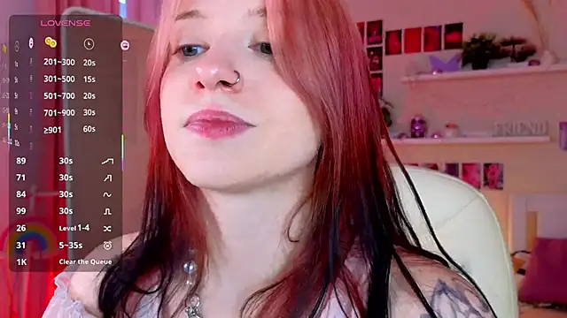 Snapshot of arielabradberry chatting on October 4, 11:19 am arielabradberry online show from October 4, 11:19 am