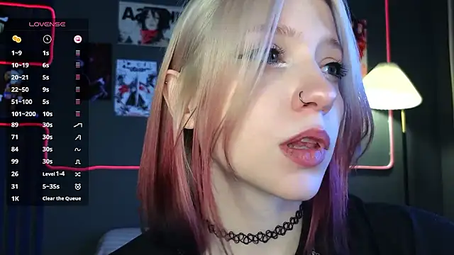 arielabradberry online show from February 1, 11:20 am