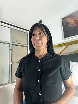 Snapshot of Angel_Perv chatting on June 1, 11:23 am Angel Perv online show from June 1, 11:23 am