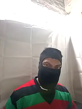 Snapshot of model_yesx chatting on February 5, 2:43 pm model yesx online show from February 5, 2:43 pm