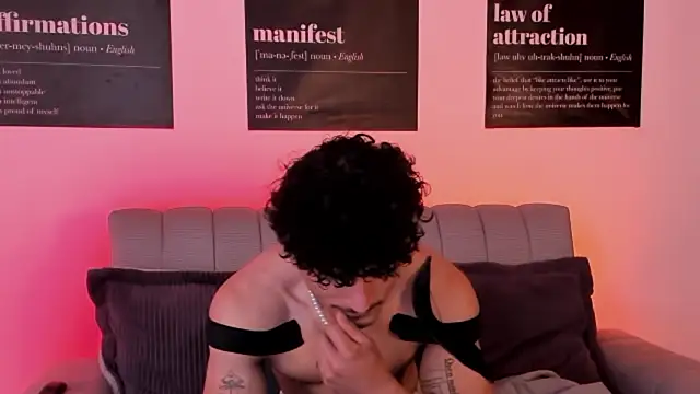 Thomas Fit1 online show from February 6, 7:06 pm