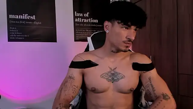 Thomas Fit1 online show from February 12, 7:42 pm