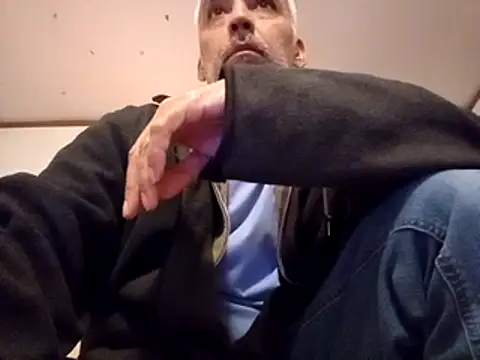 Snapshot of Xoc8_ chatting on March 20, 9:13 pm Xoc8  online show from March 20, 9:13 pm