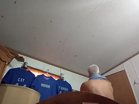 Snapshot of Xoc8_ chatting on October 18, 7:36 pm Xoc8  online show from October 18, 7:36 pm