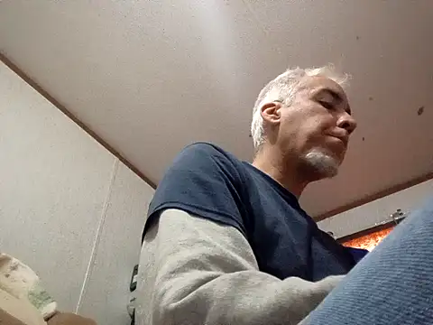 Snapshot of Xoc8_ chatting on November 2, 7:27 pm Xoc8  online show from November 2, 7:27 pm