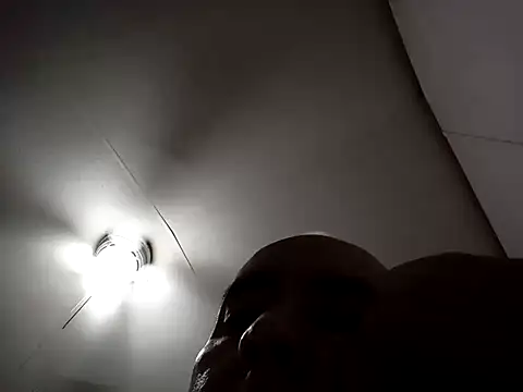 Xoc8  online show from November 18, 10:31 am