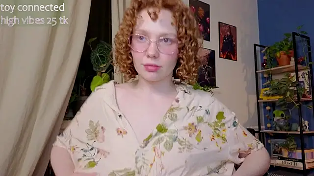 Snapshot of _lightmyfire chatting on February 1, 8:26 pm lightmyfire online show from February 1, 8:26 pm