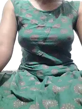 Snapshot of rituporna2004 chatting on January 16, 12:55 am rituporna2004 online show from January 16, 12:55 am