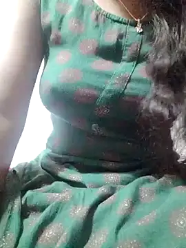 Snapshot of rituporna2004 chatting on January 28, 3:04 pm rituporna2004 online show from January 28, 3:04 pm