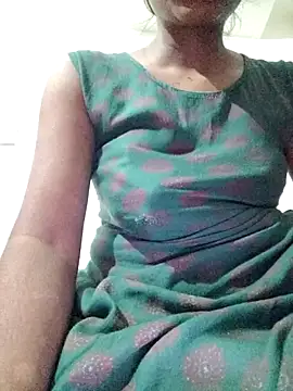 Snapshot of rituporna2004 chatting on January 16, 4:38 am rituporna2004 online show from January 16, 4:38 am