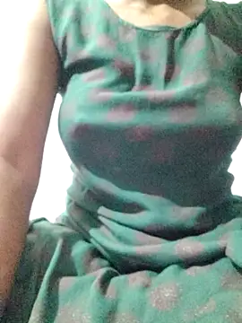 Snapshot of rituporna2004 chatting on February 1, 1:26 am rituporna2004 online show from February 1, 1:26 am