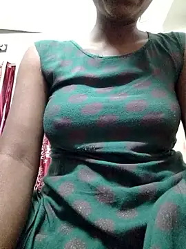 Snapshot of rituporna2004 chatting on March 14, 1:55 am rituporna2004 online show from March 14, 1:55 am