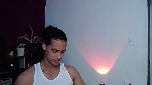 alejo x3 online show from March 9, 5:39 pm