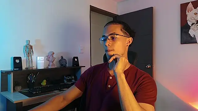 alejo x3 online show from October 7, 10:07 pm