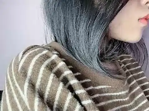 Baenee online show from December 2, 1:39 pm