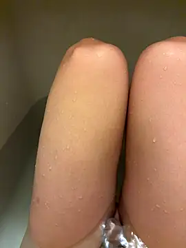 matu050556 online show from November 17, 11:38 am