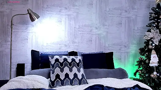 SymonPrince online show from January 6, 11:18 pm