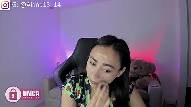 Alana Pherson online show from November 18, 6:18 am