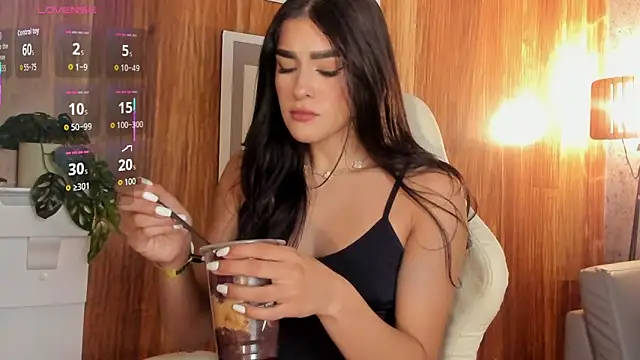 Antonellaparis  online show from November 5, 2:33 am