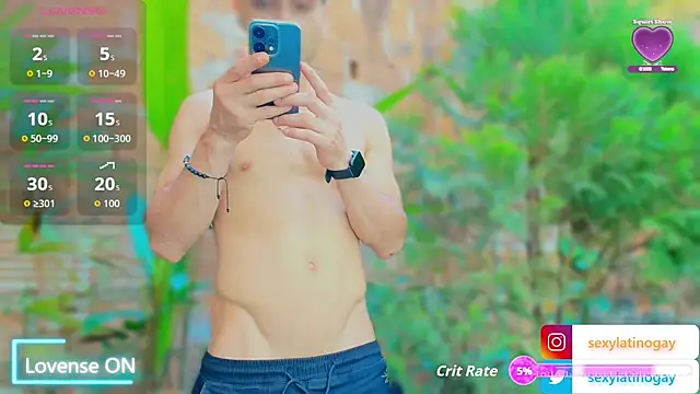 sexyboycolombi4 online show from May 21, 7:10 pm