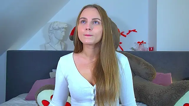 Snapshot of MelissaMelrey chatting on September 22, 11:01 am MelissaMelrey online show from September 22, 11:01 am