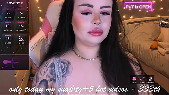 og maddison online show from March 1, 10:42 pm