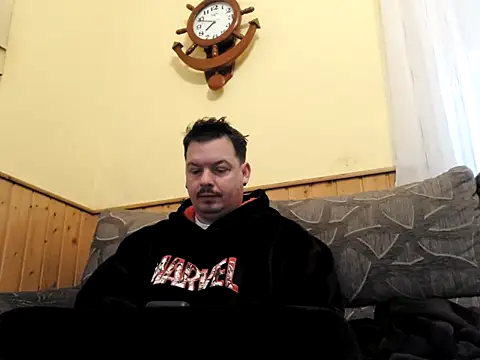 Snapshot of Jose_HotLatino chatting on February 6, 8:40 am Jose HotLatino online show from February 6, 8:40 am